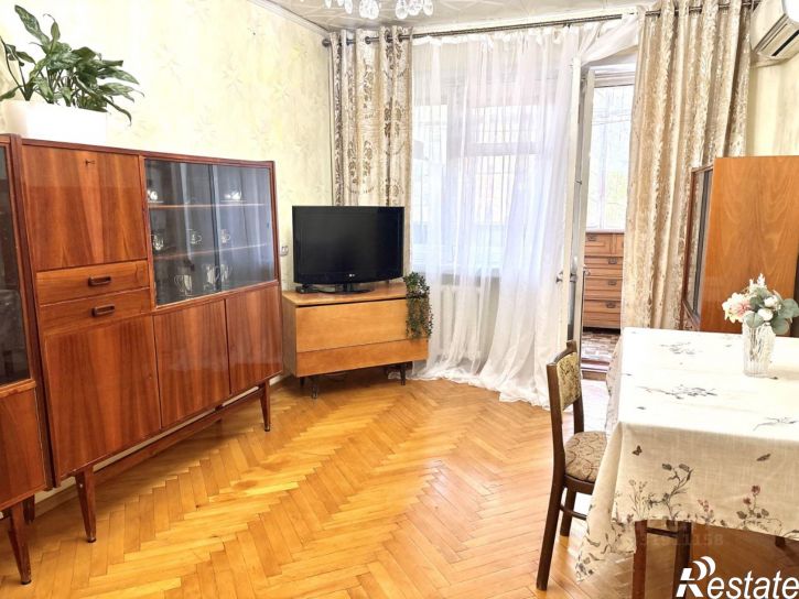 3-комн квартира улица Шаумяна, 87/8,  д. 87/8