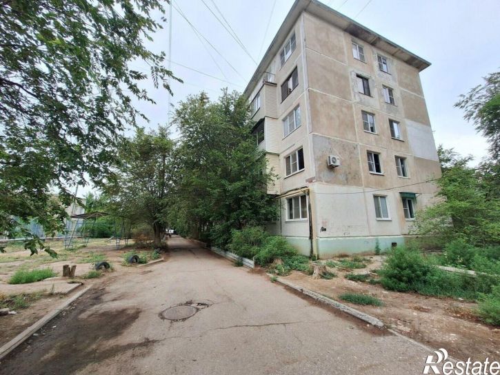 3-комн квартира ул 4-я Зеленгинская, 37,  д. 37
