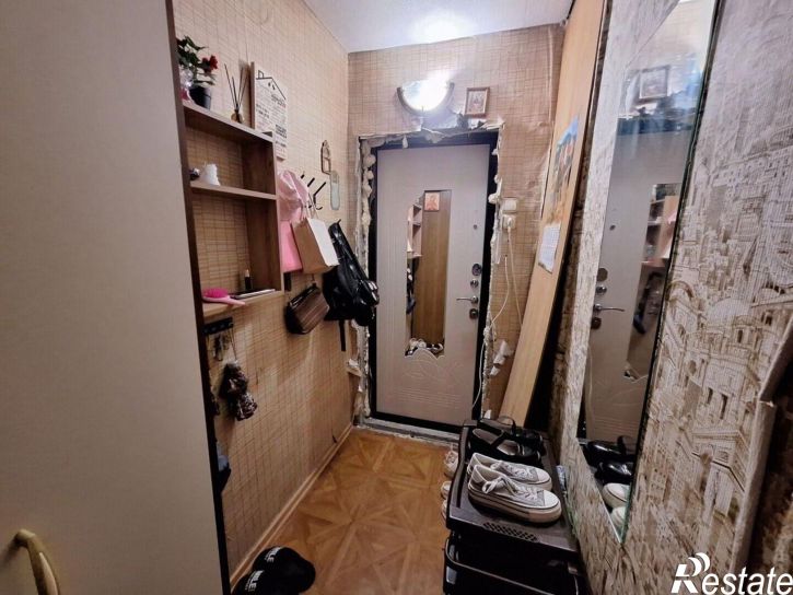 3-комн квартира ул 4-я Зеленгинская, 37,  д. 37