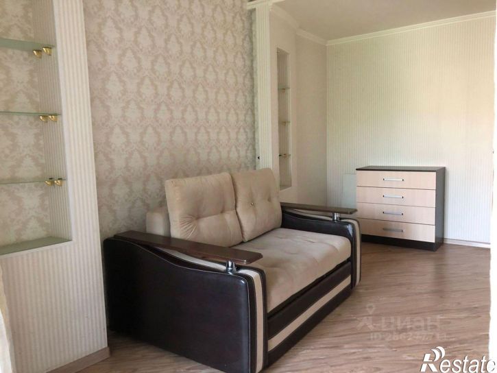 2-комн квартира улица 11-й Красной Армии, 4,  д. 4