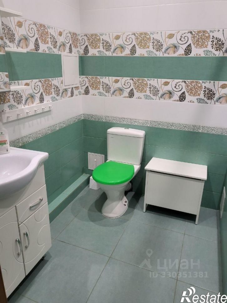 3-комн квартира ул Савушкина, 2,  д. 2