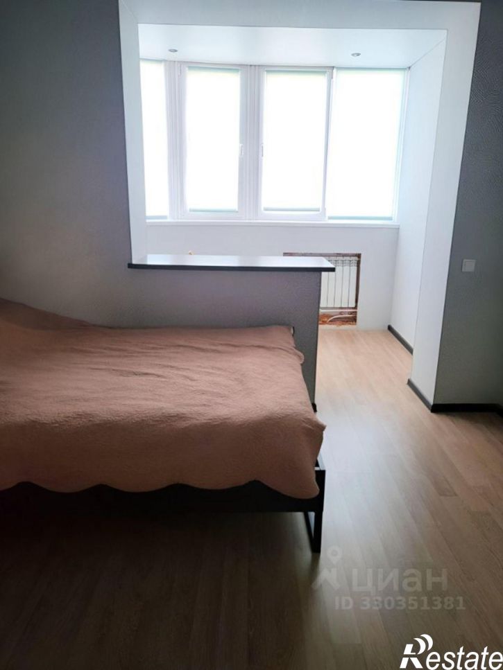 3-комн квартира ул Савушкина, 2,  д. 2