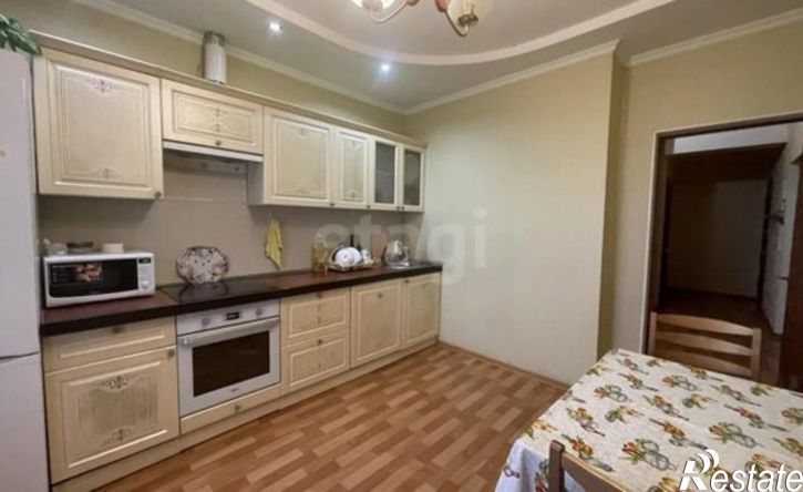 2-комн квартира улица Кирова, 84,  д. 84