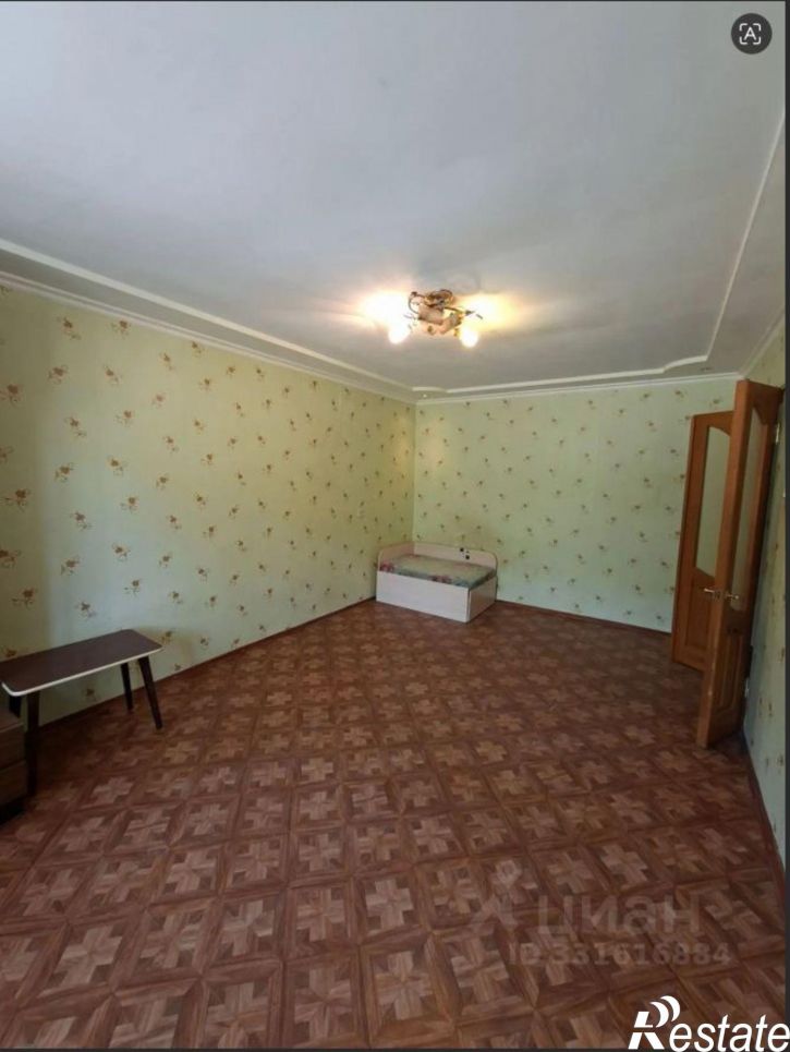 1-комн квартира ул Александрова, 5,  д. 5