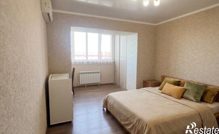 3-комн квартира ул Чугунова, 18,  д. 18