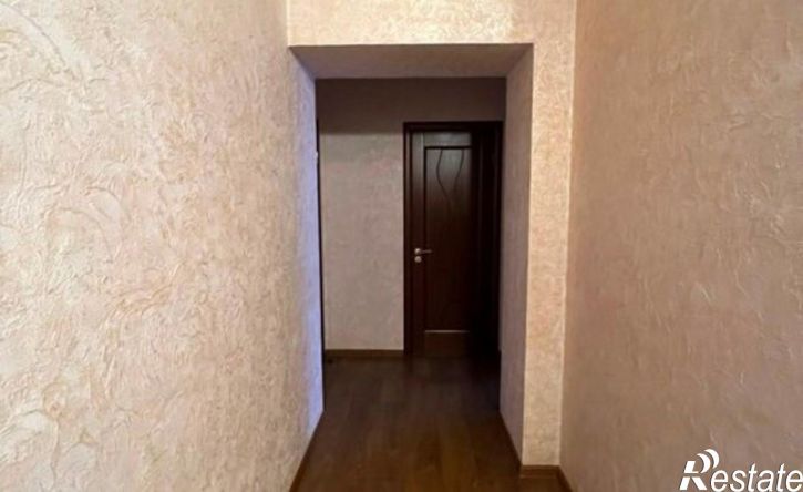 3-комн квартира ул Чугунова, 18,  д. 18