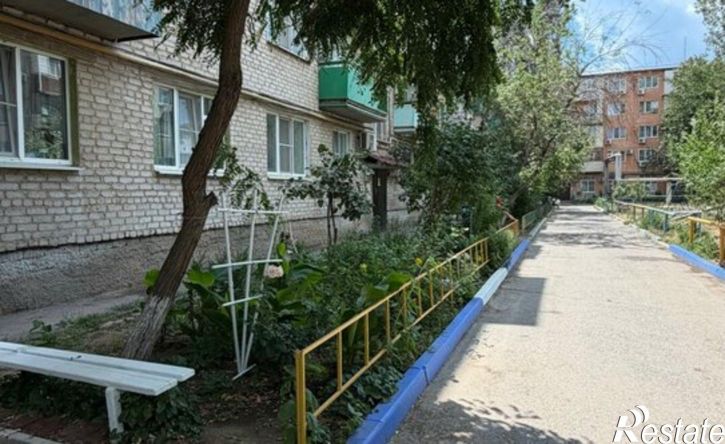 1-комн квартира ул Александрова, 5,  д. 5