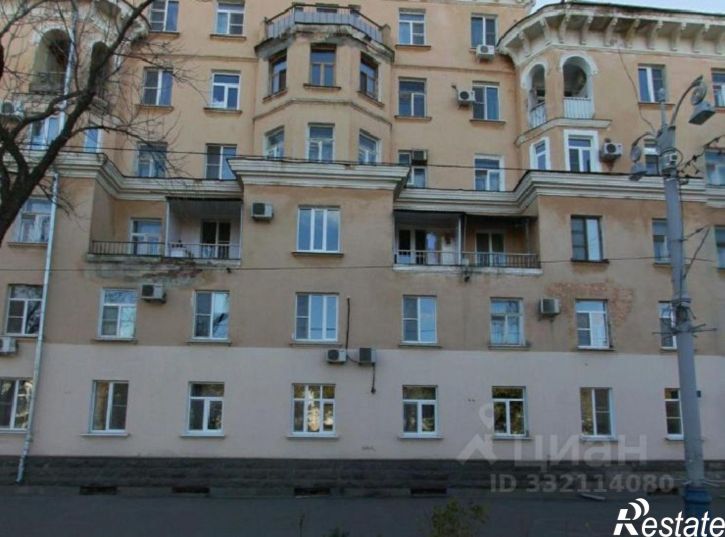 2-комн квартира ул Бурова, 1/8,  д. 1/8