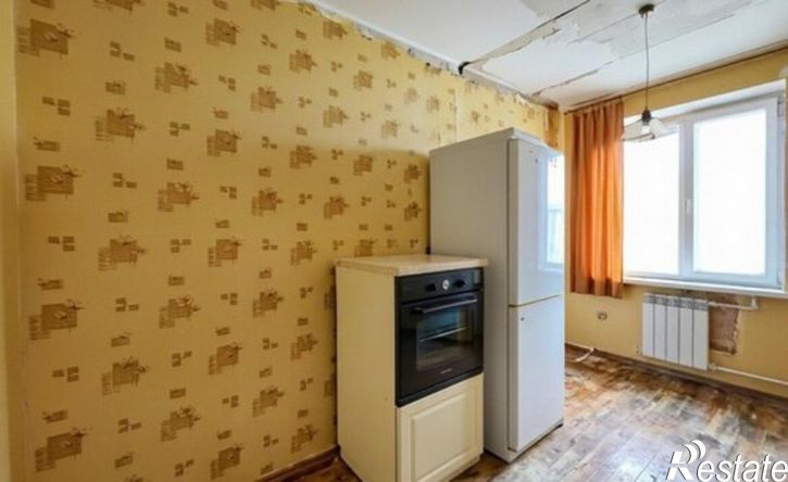 3-комн квартира улица Куликова, 42 к1,  д. 42 к1