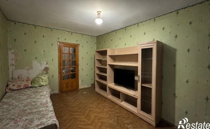 3-комн квартира улица Куликова, 42 к1,  д. 42 к1