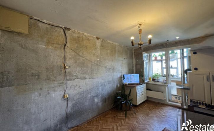 3-комн квартира улица Куликова, 42 к1,  д. 42 к1