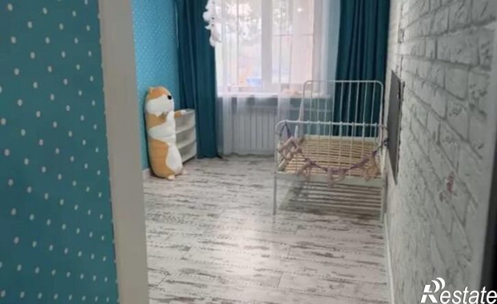 3-комн квартира ул Александрова, 9,  д. 9