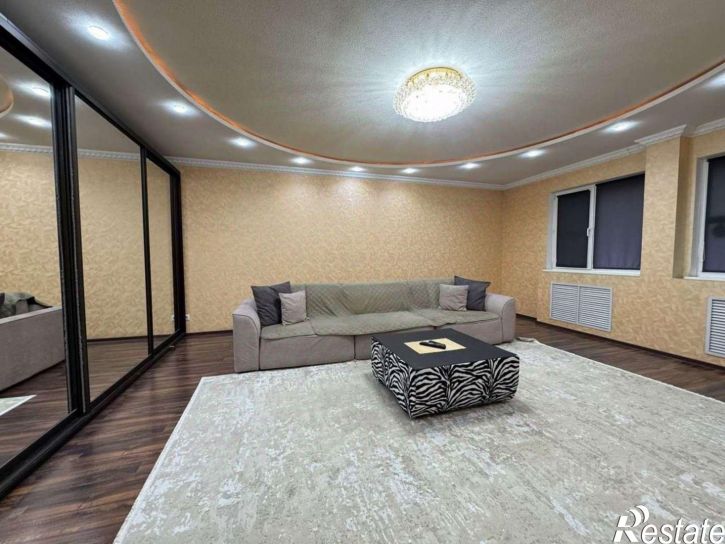 2-комн квартира ул Савушкина, 4 1,  д. 4 1,  к. 1