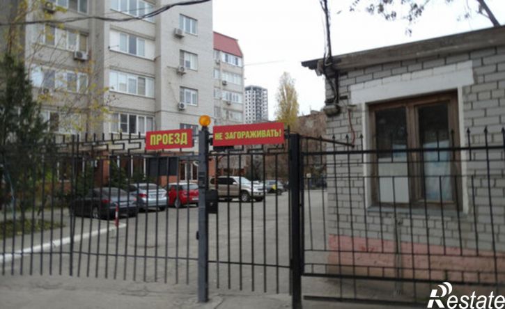 4-комн квартира ул Бертюльская, 8,  д. 8