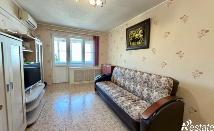 2-комн квартира ул Полякова, 17,  д. 17