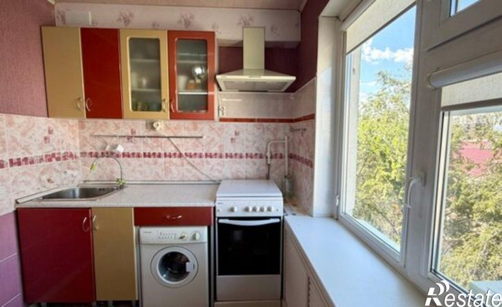 2-комн квартира ул Полякова, 17,  д. 17