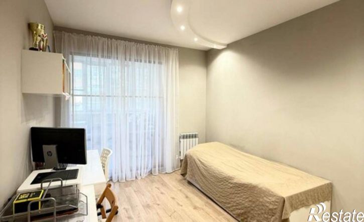 3-комн квартира ул Ахшарумова, 3,  д. 3