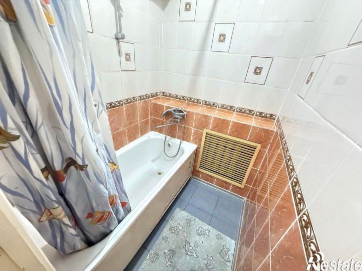 2-комн квартира ул Яна Райниса, 40,  д. 40