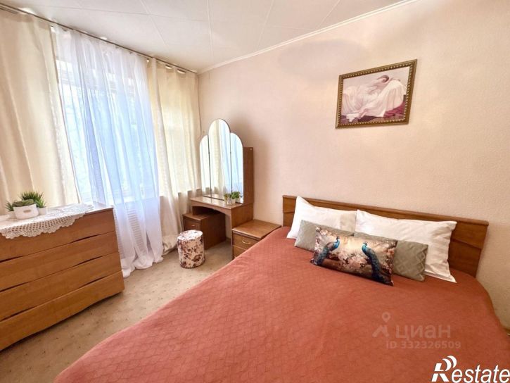 3-комн квартира ул Ахшарумова, 4,  д. 4