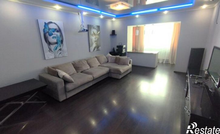 3-комн квартира ул Космонавтов, 2 1,  д. 2 1,  к. 1