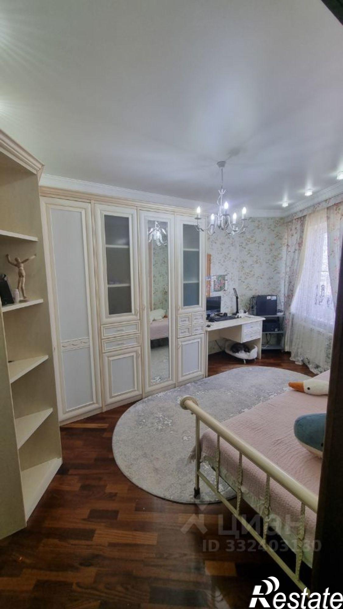 Сдать квартиру за 75 000 рублей на ул Гилянская, 31