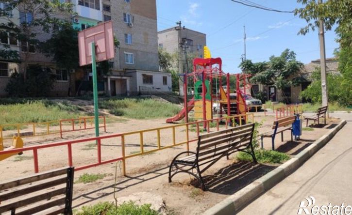 3-комн квартира ул 11-й Красной Армии, 4,  д. 4