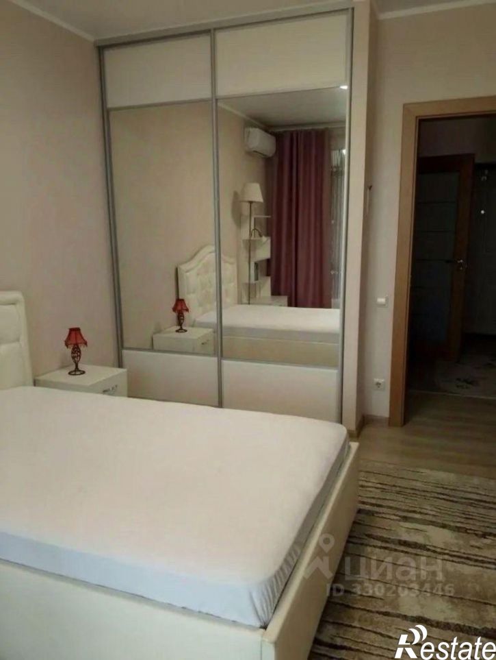 1-комн квартира улица Сен-Симона, 42 к1,  д. 42 к1