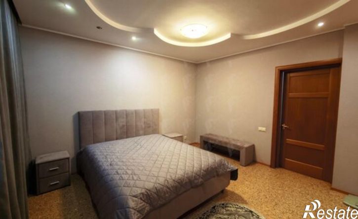 4-комн квартира ул Боевая, 38,  д. 38