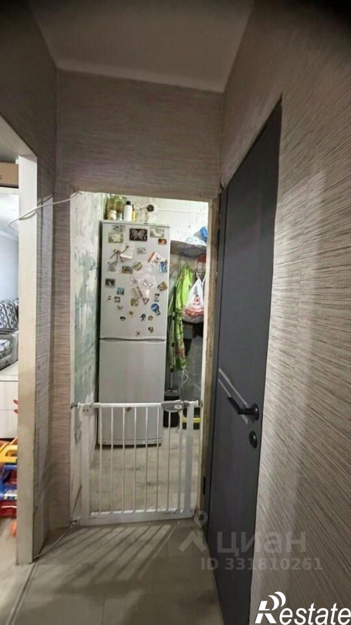 3-комн квартира Астрахань г., Советский