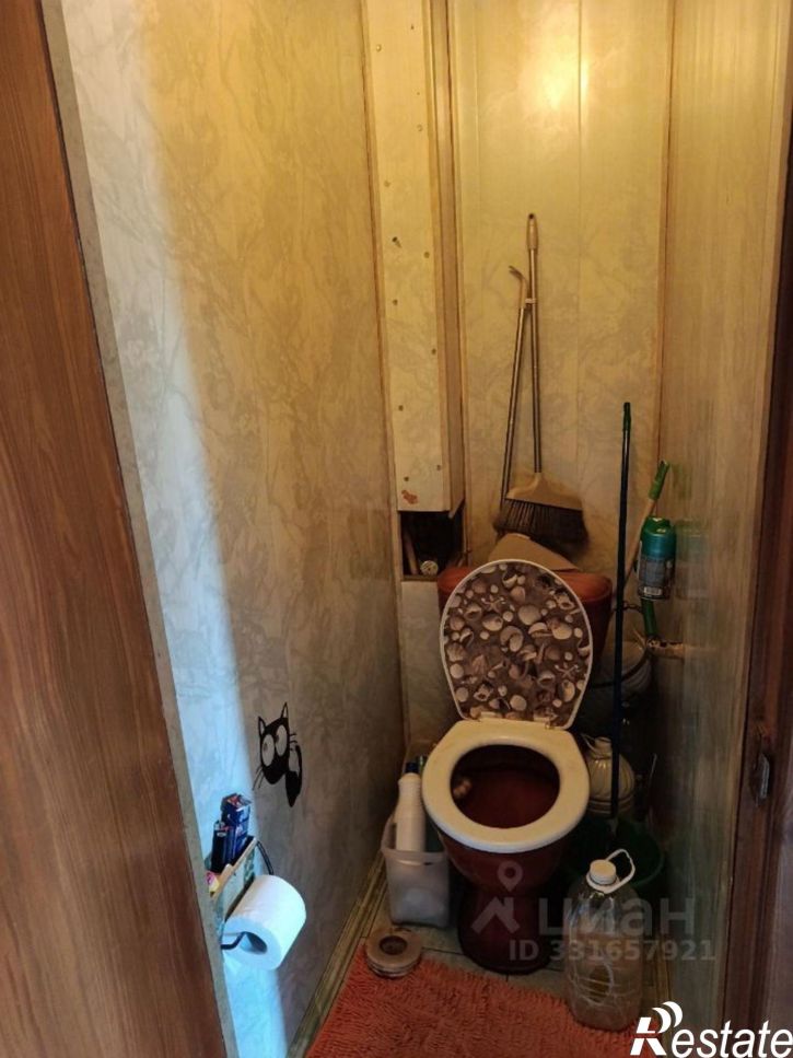 3-комн квартира улица Космонавтов, 4 к1,  д. 4 к1