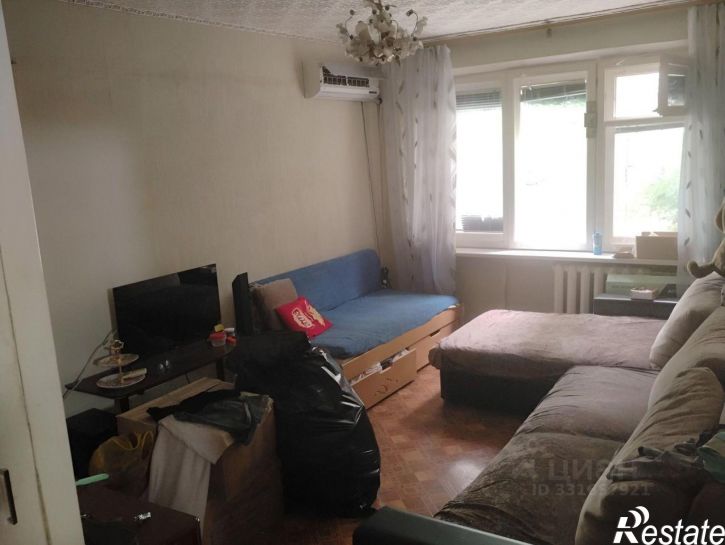3-комн квартира улица Космонавтов, 4 к1,  д. 4 к1