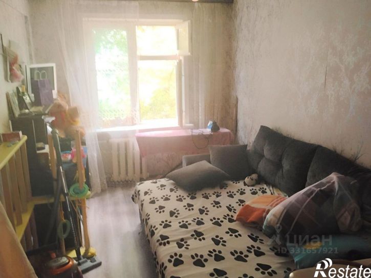3-комн квартира улица Космонавтов, 4 к1,  д. 4 к1