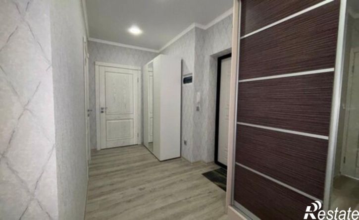 2-комн квартира улица Водников, 18,  д. 18