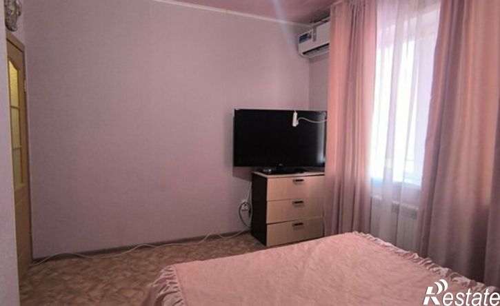 2-комн квартира улица Набережная Приволжского затона, 15,  д. 15