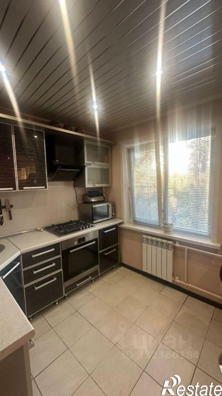 3-комн квартира улица Нариманова, 2В,  д. 2В