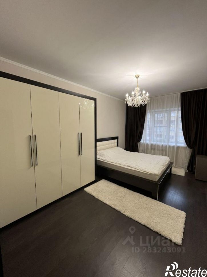 3-комн квартира ул Менжинского, 3,  д. 3