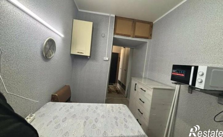2-комн квартира ул Бурова, 3/10,  д. 3/10