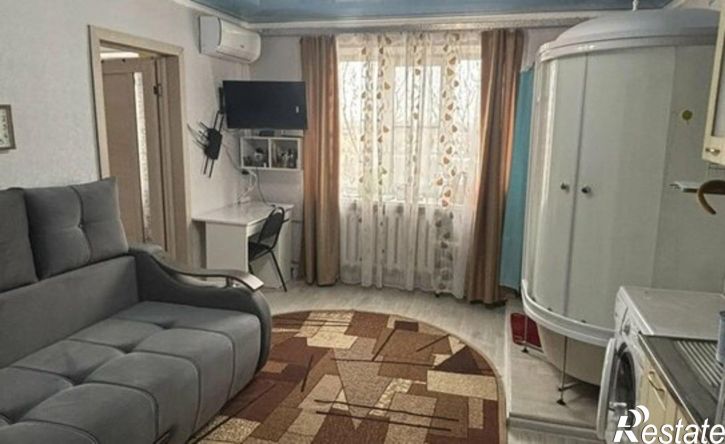 2-комн квартира ул Бурова, 3/10,  д. 3/10