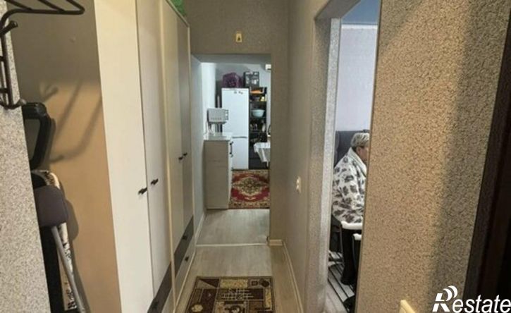2-комн квартира ул Бурова, 3/10,  д. 3/10