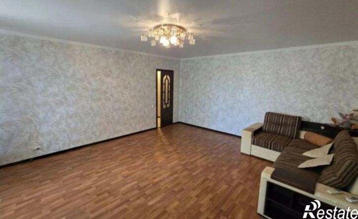 2-комн квартира ул Хибинская, 80,  д. 80