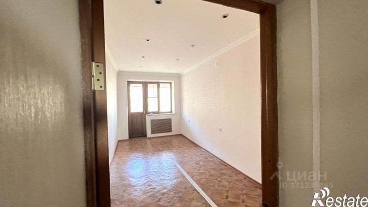 3-комн квартира ул Тамбовская, 32,  д. 32