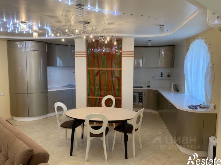 6-комн квартира пр-кт Губернатора Анатолия Гужвина, 3,  д. 3