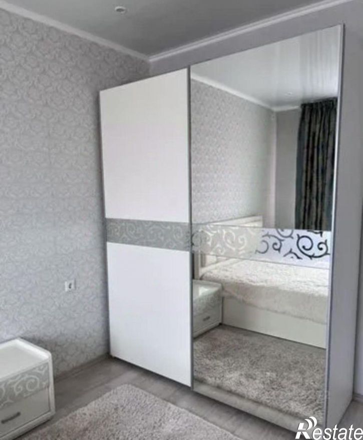 3-комн квартира ул Куликова, 81 4,  д. 81 4,  к. 4
