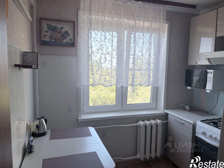 2-комн квартира ул Комсомольская Набережная, 15,  д. 15
