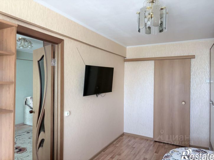 2-комн квартира ул Комсомольская Набережная, 15,  д. 15