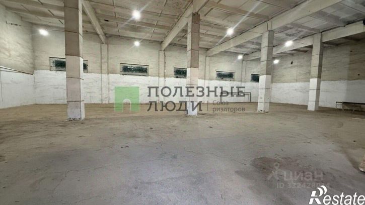 Склад ул Фунтовское шоссе, 4,  д. 4