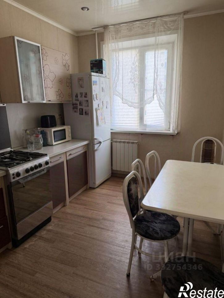 3-комн квартира улица Бабаевского, 35 к2,  д. 35 к2