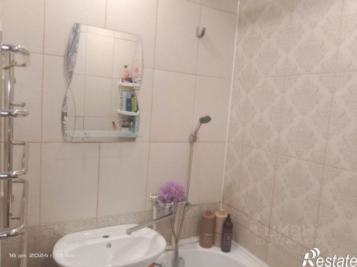 4-комн квартира улица Аксакова, 8 к2,  д. 8 к2