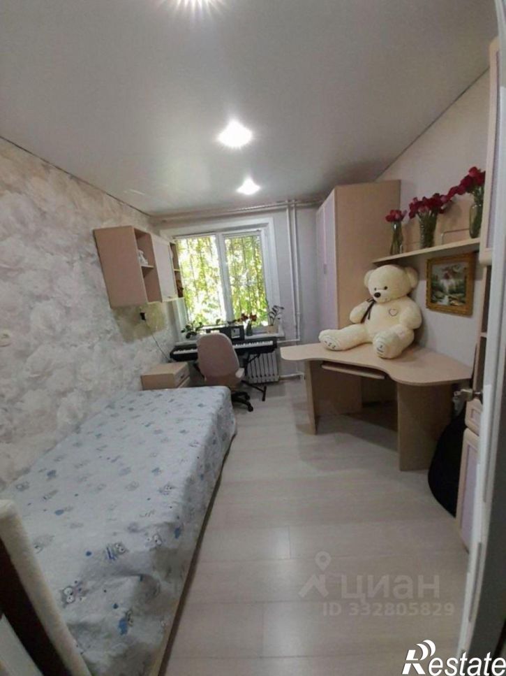4-комн квартира улица Аксакова, 8 к2,  д. 8 к2
