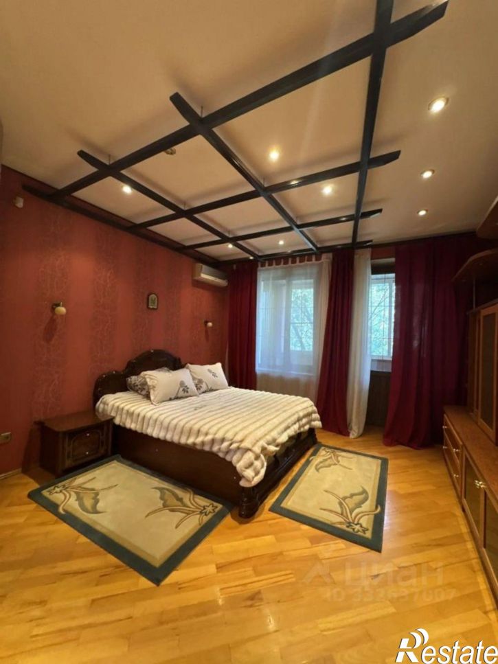 3-комн квартира ул Коммунистическая, 24,  д. 24